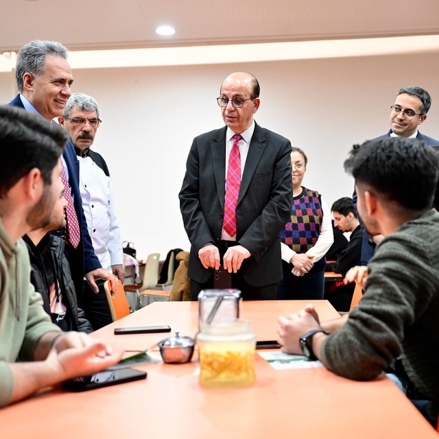 Başkan Geçit: "İftar soframızla gönüller arasında güçlü bir köprü kuruyoruz...