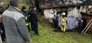 Evlerinde yangın çıkan çift öldü (2)