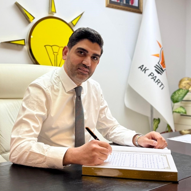 Başkan Salt, "Bu milletin iradesi her türlü vesayetin üzerindedir"