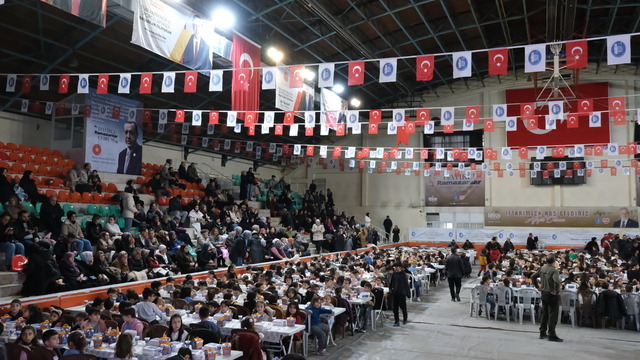 Çorum'da "tekne orucu" tutan çocuklar birlikte iftar yaptı