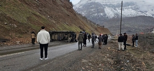 Hakkari’de trafik kazası: 2 yaralı