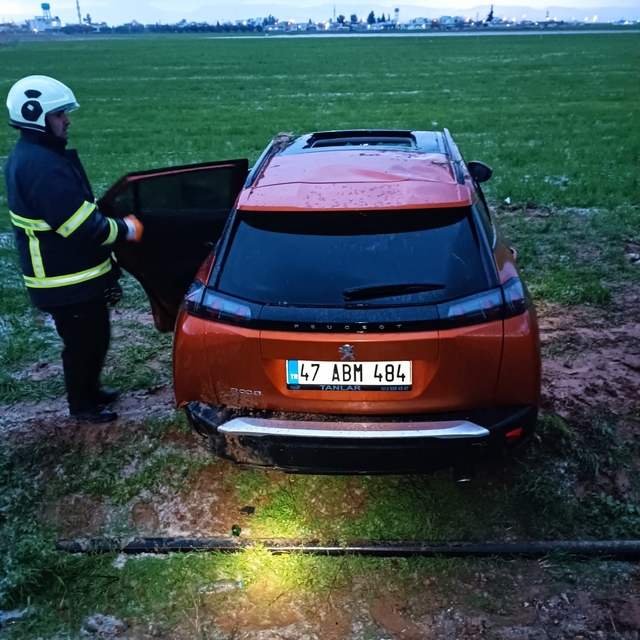 Mardin'de 3 aracın karıştığı zincirleme kazada 9 kişi yaralandı