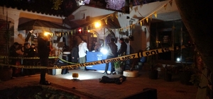 Antalya'da 21 Yaşındaki genç 30 metre yükseklikten beton zemine düşerek hayatını kaybetti