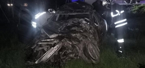 Kırıkhan'da hurdaya dönen otomobilin sürücüsü yaralandı