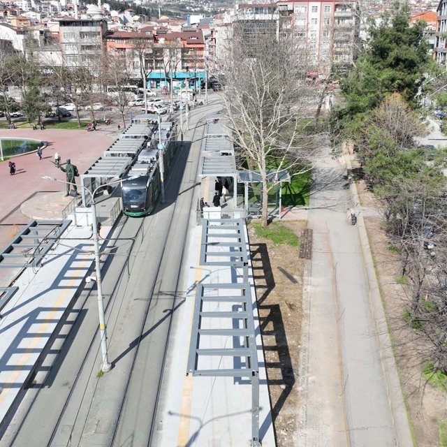 Akçaray tramvay hattının yolcu kapasitesi iki katına çıkarılıyor