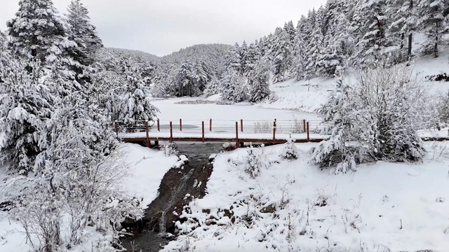 Dumanlı Tabiat Parkı'nda tablo gibi kış görüntüsü