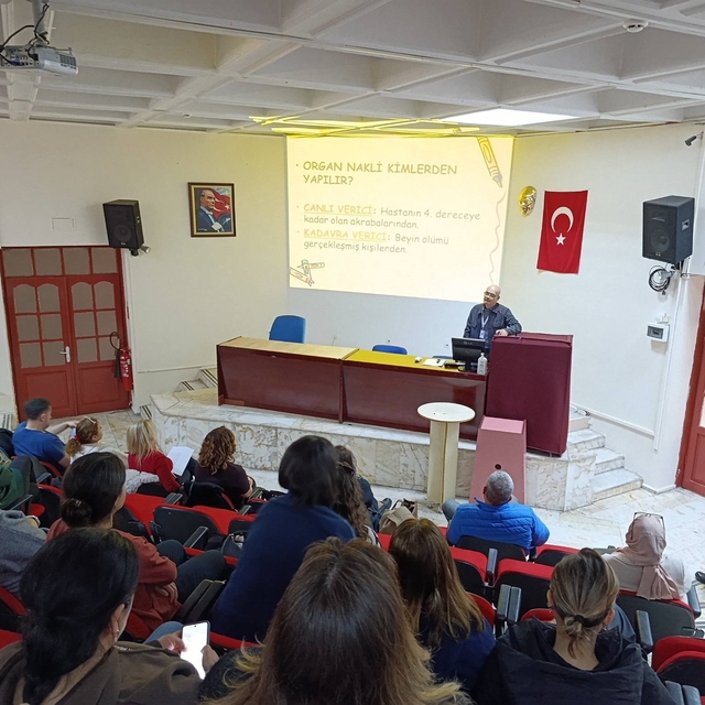 Aydın'da sağlık çalışanlarına organ bağışı eğitimi verildi