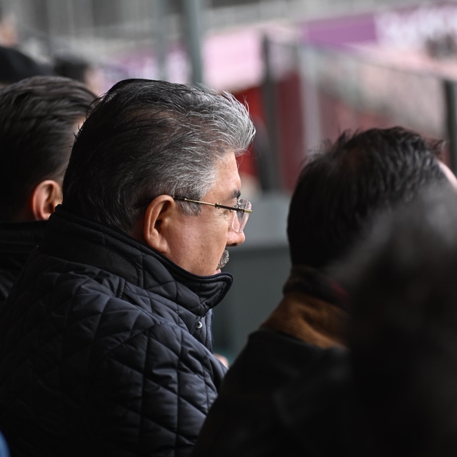 Vali Dr. Erdinç Yılmaz Eskişehirspor'un galibiyet coşkusuna ortak oldu