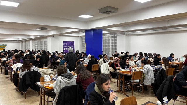 Bala Hatun Yurdu'nda iftar bereketi