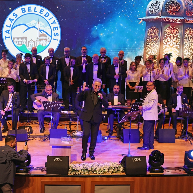 Talas'ın Ramazan sahnesinde Alp Arslan rüzgarı