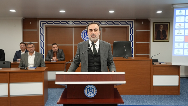 KTO'da Şubat Ayı Olağan Meclis Toplantısı
Cumhurbaşkanlığı Strateji ve Bütçe Başkan Yardımcısı Kutluhan Taşkın, KTO meclis üyeleriyle bir araya geldi