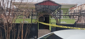 Eşini, alacakları araç nedeniyle çıkan tartışmada vurmuş