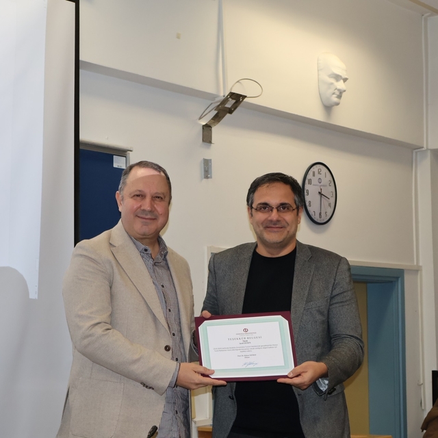 Mesleğin ustası öğrencilerle tecrübelerini paylaştı