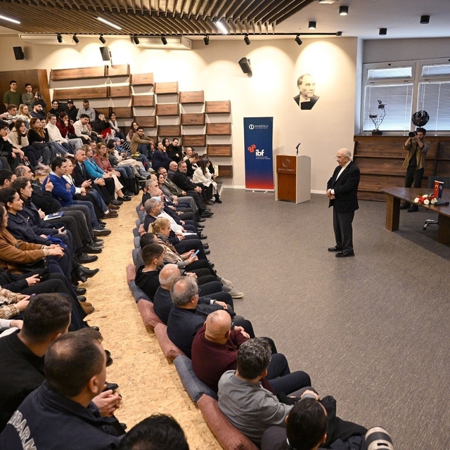 Ali Saydam öğrencilere iletişimin altın kurallarını anlattı