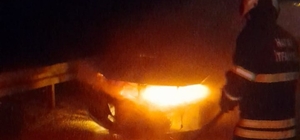 Altınözü’nde araç yangını