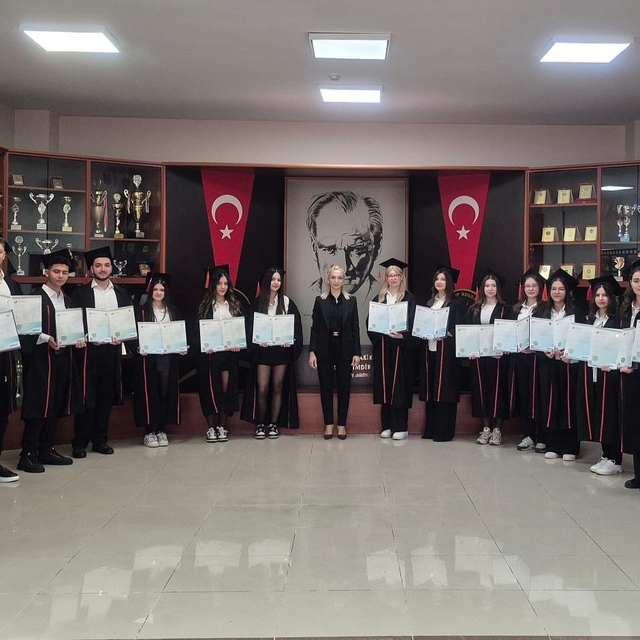 GKV Cemil Alevli Anadolu Lisesi öğrencilerinden küresel yolculuğa güçlü bir...