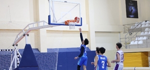Bilecik'te okul sporları basketbol grup müsabakaları sürüyor