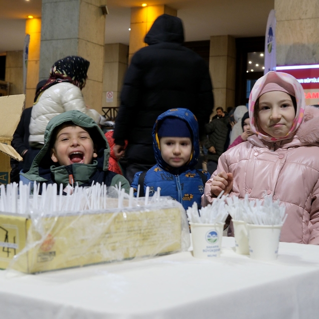 Ramazan'ın ilk hafta etkinliklerine Sakarya'da 2 bin 500 çocuk katılım sağl...