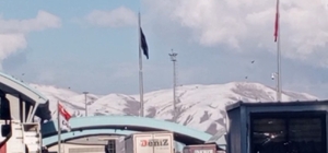 İran sınırındaki Esendere Sınır Kapısı'nda geçişlere kısıtlama getirildi