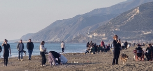 Hatay sahillerinde hafta sonu yoğunluğu