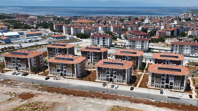 Beyşehir'de yeni kurulan mahallede ilk muhtar seçimi heyecanı