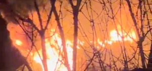 Kocaeli’de binanın çatı katı yandı