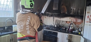 Samandağ'da evin mutfağında çıkan yangın korkuttu
