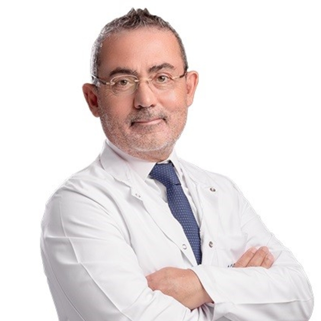 Koklear implant ile bebekler de yaşlılar da duyabiliyor