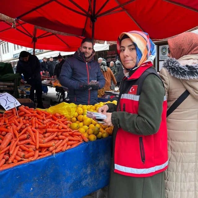 Mobil Sosyal Hizmet Aracıyla vatandaşlara yerinde destek