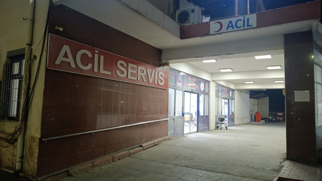 Husumetli olduğu kişileri silahla yaraladı: 3 yaralı