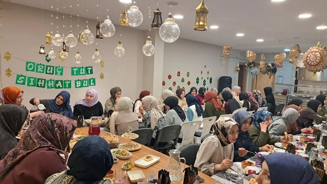 Bayburt'ta üniversite öğrencilerine yönelik iftar ve sahur programları düzenleniyor