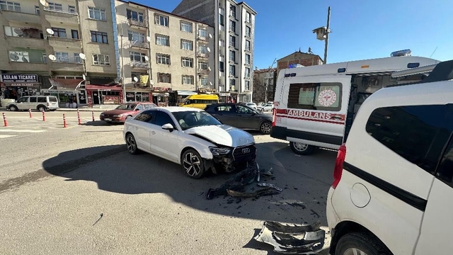 Elazığ'da trafik kazası: 1 yaralı