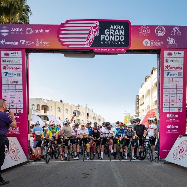 AKRA Gran Fondo Antalya'da pedallar 'Yeşil Gelecek' için dönecek