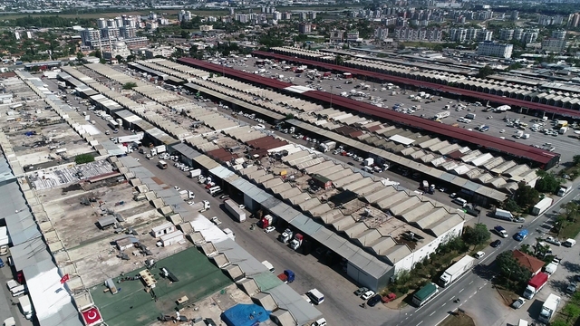 Antalya'da Şubat ayında meyve işlem miktar endeksi yüzde 21,34 azaldı