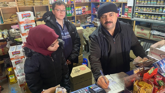 Erzurum'da öğrenciler "Zimem Defteri" geleneğini sürdürüyor