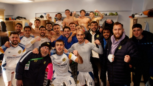 Söğütspor kötü gidişata 'Dur' dedi