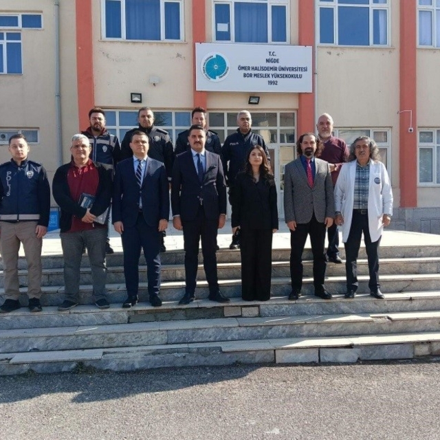 Üniversite öğrencilerine "IBAN vermek suç" uyarısı