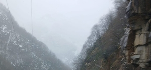 Gümüşhane-Giresun kara yolunda heyelan