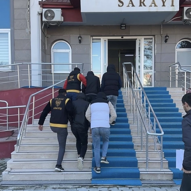 Hırsızlık şüphelisi 4 şahıs tutuklandı