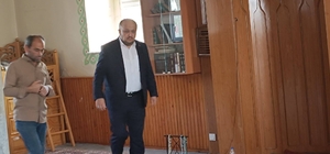 Ulaş'ta caminin bakım ve onarımını köylüler yaptı