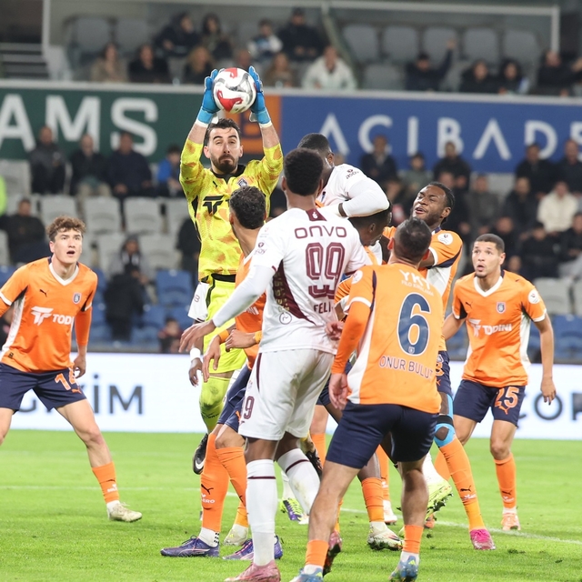 Trabzonspor ile RAMS Başakşehir 41'inci randevuya çıkıyor