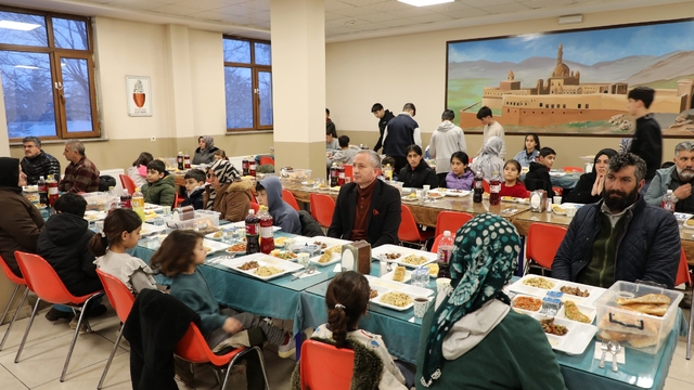 Ağrı'da öğrenci ve velilere yönelik iftar programı düzenlendi