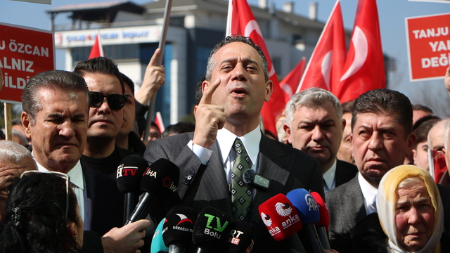 İrtikap' soruşturmasında gözaltına alınan Tanju Özcan adliyeye sevk edildi (2)