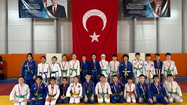 Küçükler judo il seçmeleri tamamlandı
Zonguldak'ta Düzce'yi temsil edecek