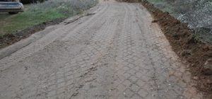 Kavaklı Mahallesi’ndeki bahçe yolu yenilendi