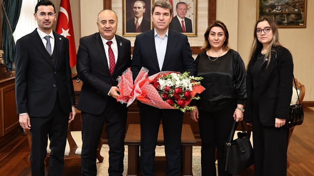 Muhasebe Haftası dolayısıyla Vali Bakan'a ziyaret