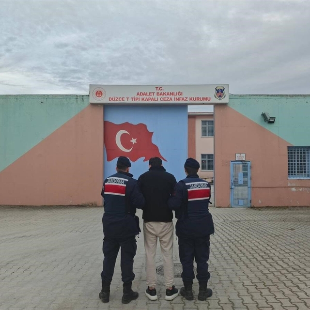 Aranan 170 kişi yakalandı, 25'i tutuklandı