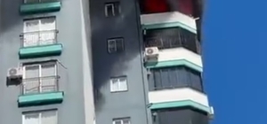 Yangın sırasında taşkınlık yapanları polis havaya ateş açarak dağıttı