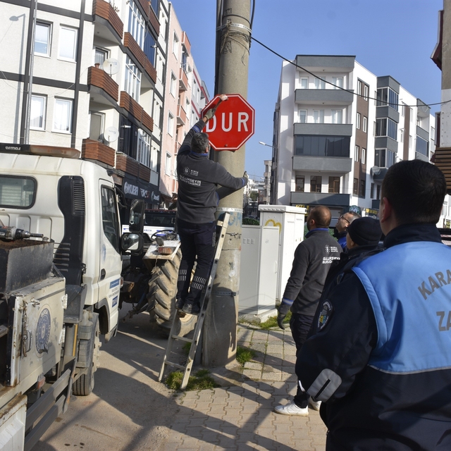 Karacabey'de tek yön uygulaması başladı