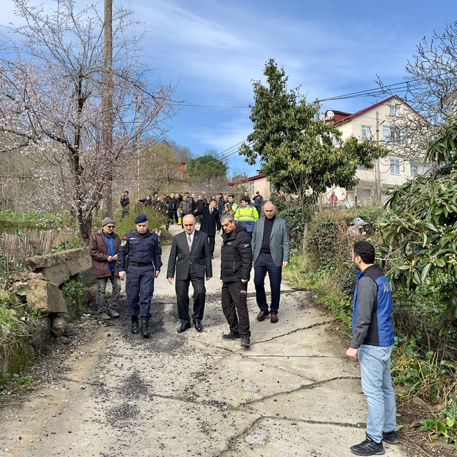 Ordu'da heyelan meydana gelen mahalledeki 3 ev tahliye edildi